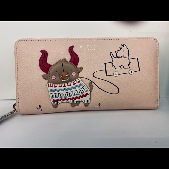 Radley London light pink zip around wallet SOLD OUT! Sorry - Picture 1 of 5
